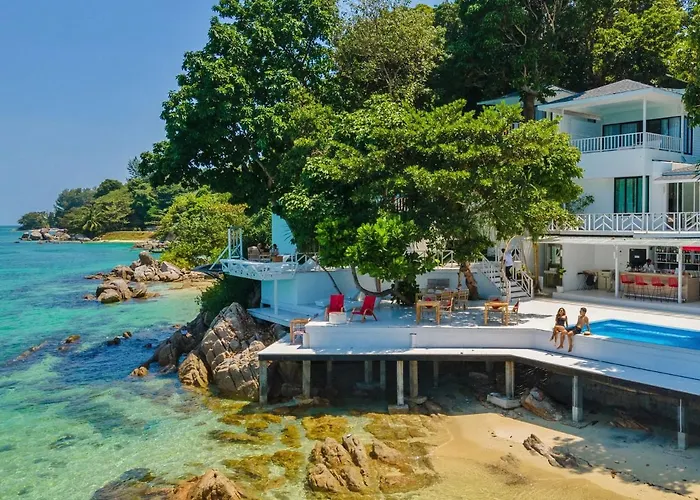 Casa De Lipe Pool Villa