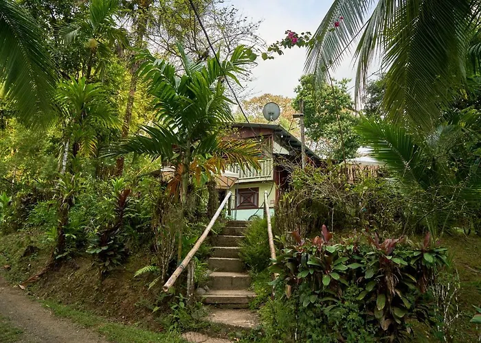 Sukia Hostel Drake Bay