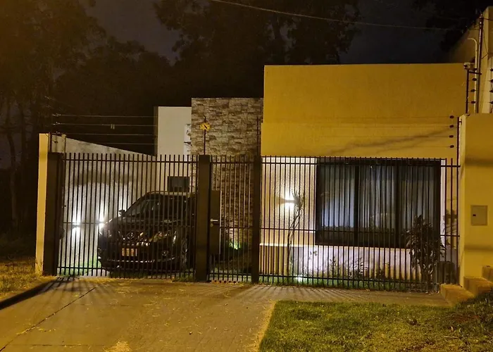 Ferienhaus In Paraguay, Encarnacion, 200 Meter Vom Parana.