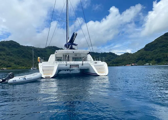 Catamaran Apetahi Hotel Uturoa