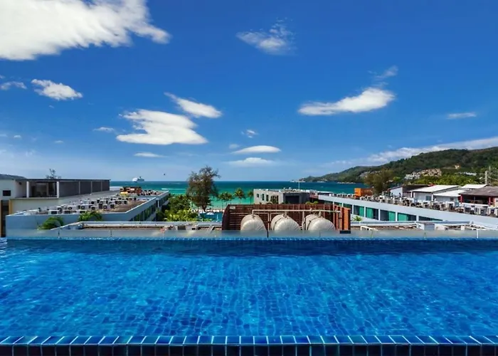 7Q Patong Hotel
