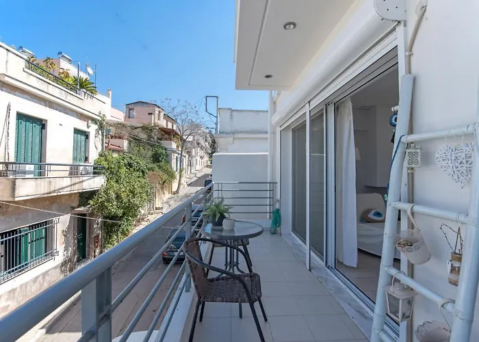 Townhouse In The Historical Centrer Of Athens Villa