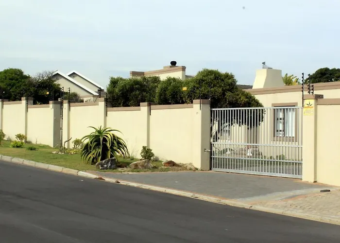 Suryia Sleeps Hotel Cape Town