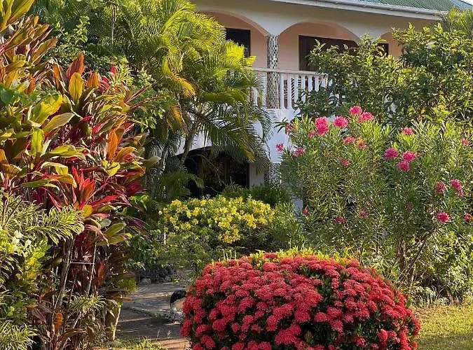 Linsen Selfcatering Apartments La Digue