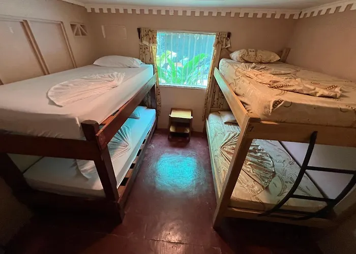 Pura Vida Hostel Montezuma