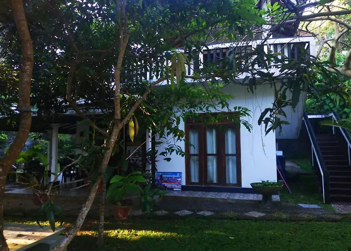 Villa Green Cottage Hikkaduwa