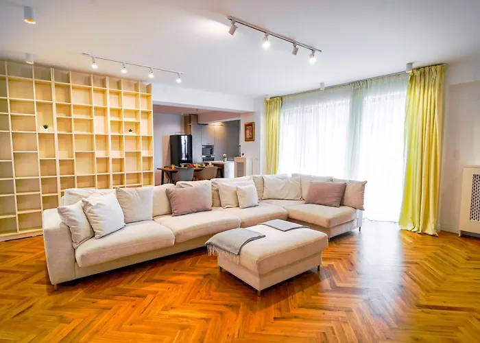 Luxury Central Park Apartment Bucharest