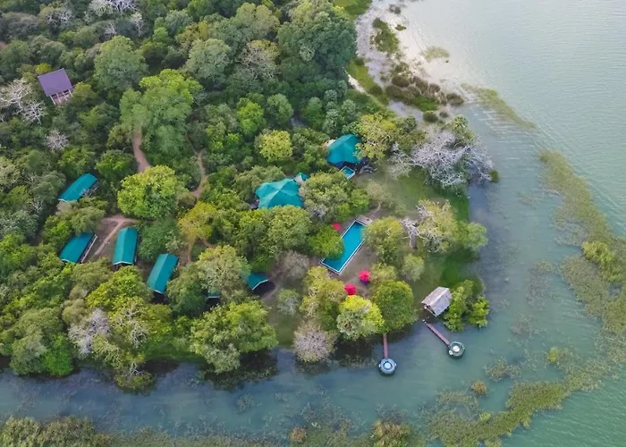 Flameback Eco Lodge - By Mountain Boutiques Luxury Collection Tissamaharama
