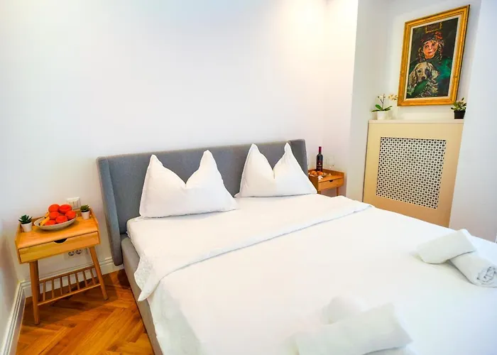 Luxury Central Park Apartment Bucharest