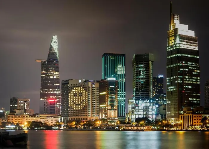 Yen Nam Hotel Nguyen Trong Tuyen Ho Chi Minh City