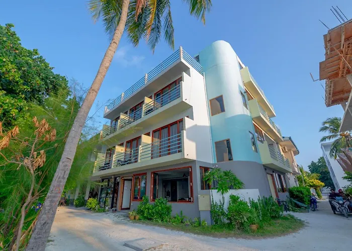 Si! Beach House Dhiffushi
