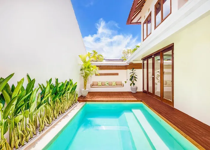 New Fresh 3Bd Prime Location Villa Seminyak 