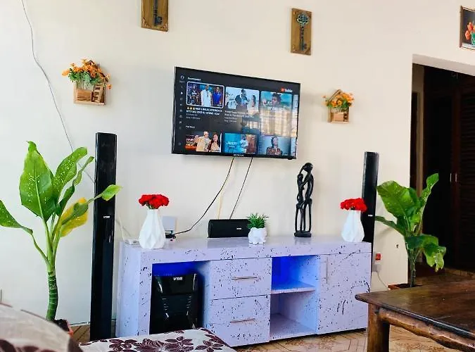 Jambo Diani 1-Bedroom Apartment Close To The Beach Diani Beach