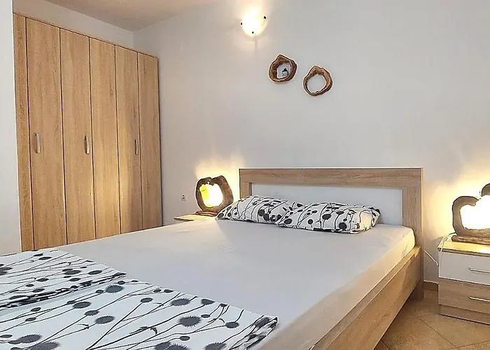 D & S Family Apartments Budva