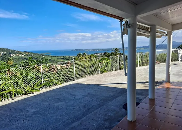 Zowanj - Logement Avec Vue Panoramique Le Robert
