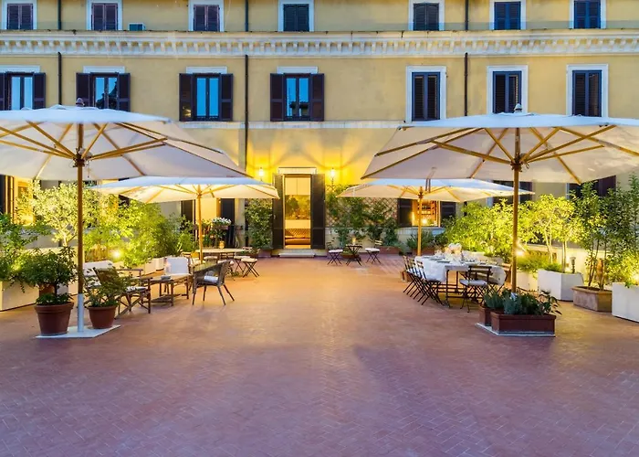 Palazzo Berardi: Renaissance Downtown Luxury Villa Rome