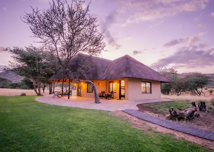 Okapuka Safari Lodge Windhoek