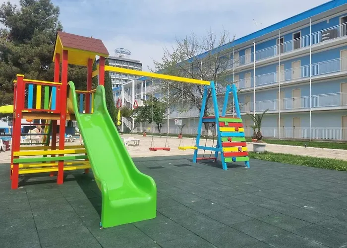 Hotel Azurro Sunny Beach