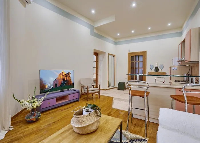 Apartments Near Golden Gate Kyiv