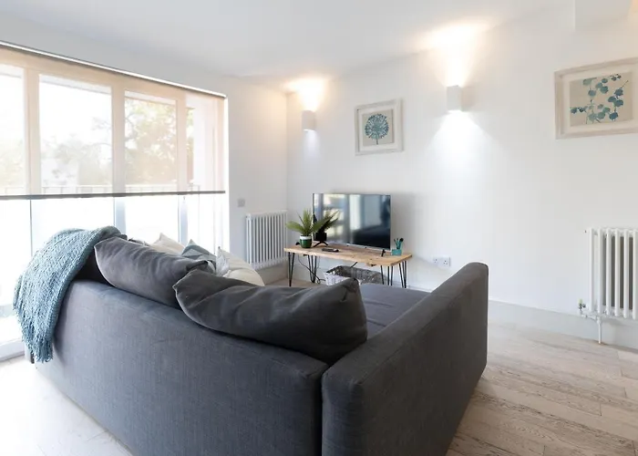 Cosy One Bedroom Apartments With Free Evening Parking Southampton