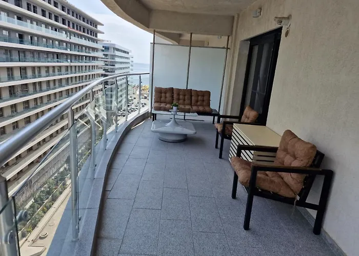 Residence 81 Mamaia