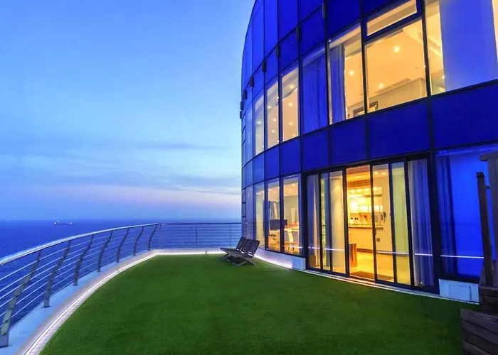 Pearls Of Umhlanga Exquisite 3 Level Penthouse Apartment Durban
