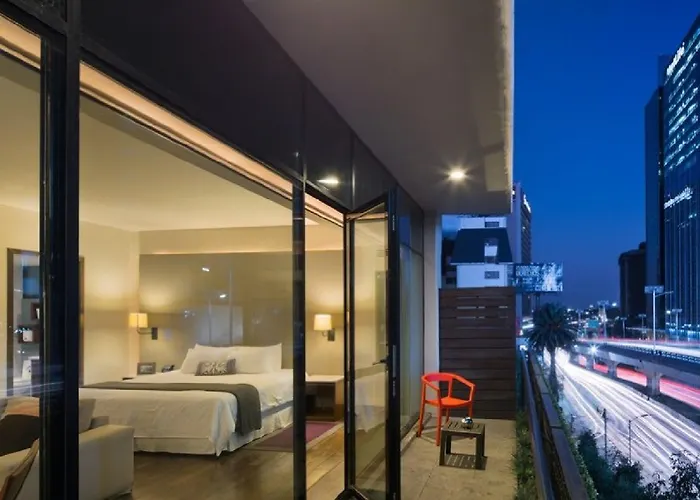 Las Suites Campos Eliseos Mexico City