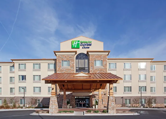 Holiday Inn Express & Suites Denver Airport By Ihg Montbello
