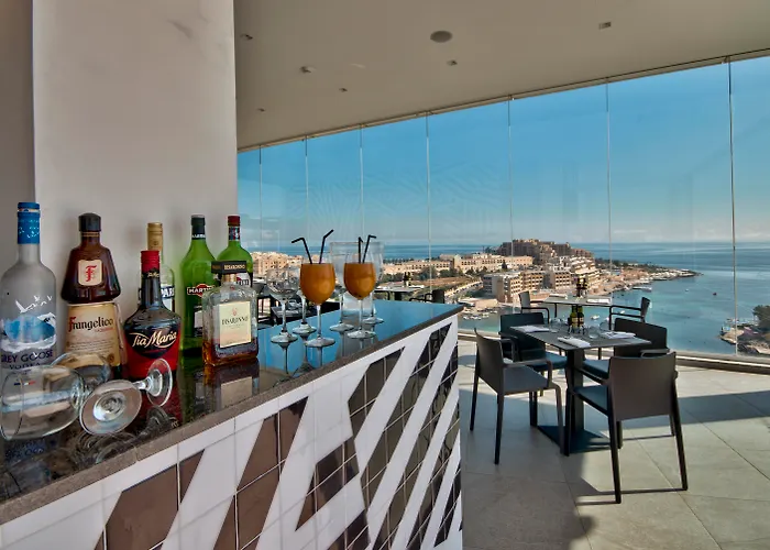 Be.Hotel Saint Julian's
