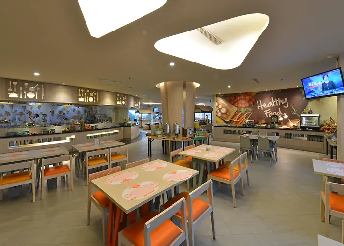 Harris Hotel & Conventions Ciumbuleuit Bandung