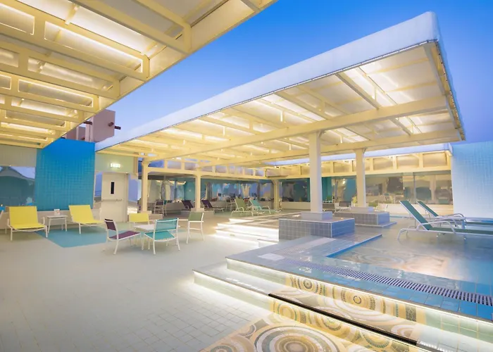 Ayla Bawadi Hotel & Mall Al Ain
