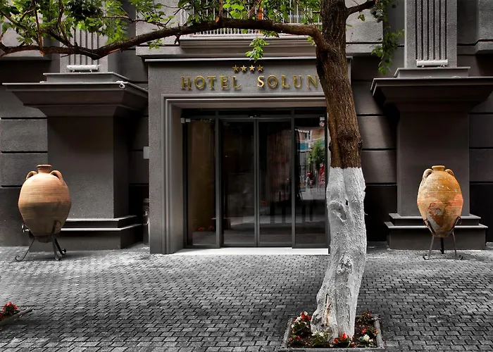 Solun Hotel & Spa Skopje
