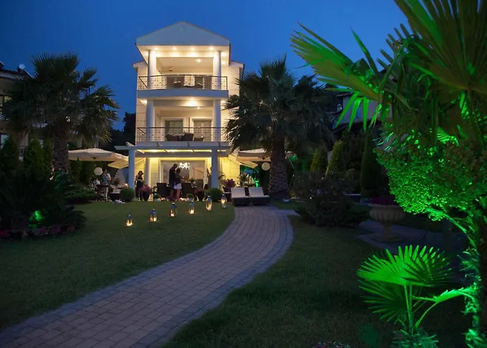Sun Residence Exclusive Seaside Suites Polychrono