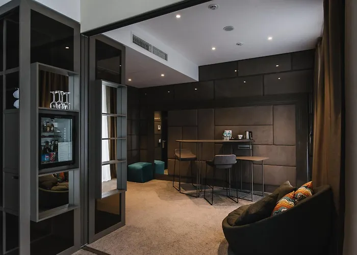 Noble Boutique Hotel Lutsk