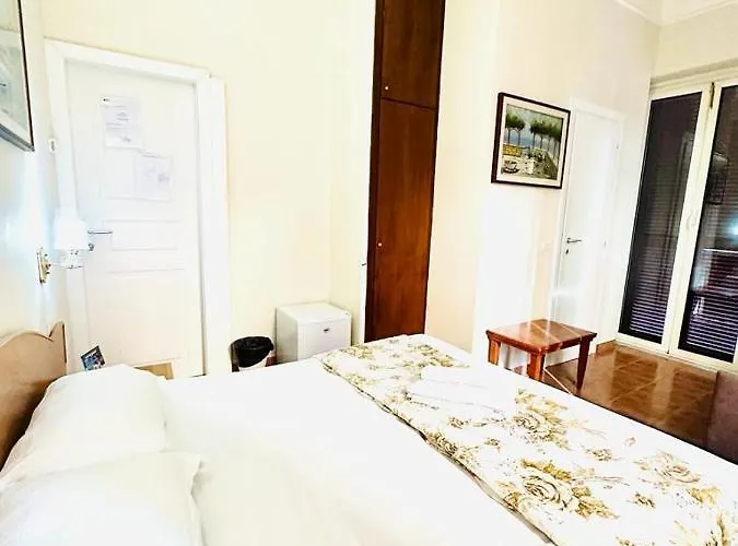 Hotel Resi Rome