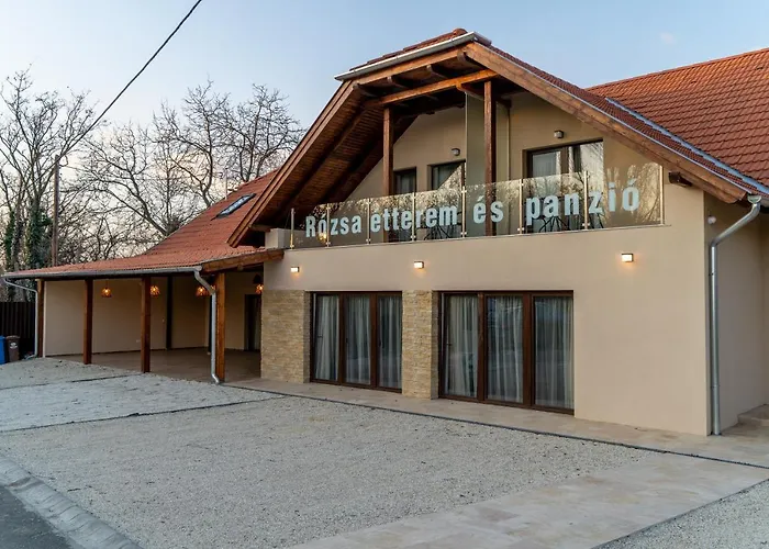 Rozsa Etterem & Panzio Bed & Breakfast Pécs