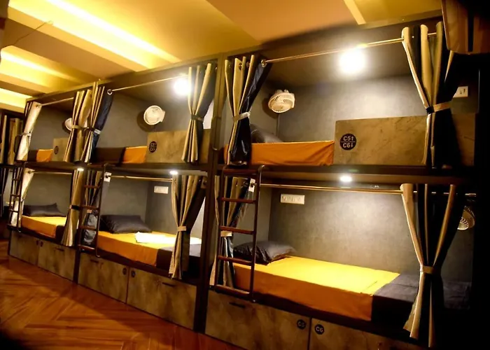 Charyana Lady Dorms Hostel Ahmedabad