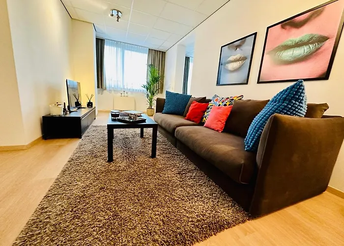 Urbanstay Suites - Grand Place 2 Bd Penthouse Brussels