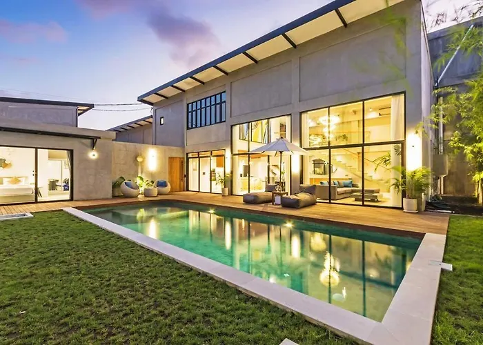 Manresa Villa-4Br Private Villa In Berawa, Bali Canggu (Bali)