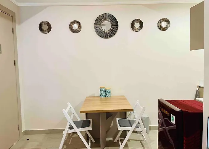 300M To Prj Expo Friendly 2Br Apartment Jakarta