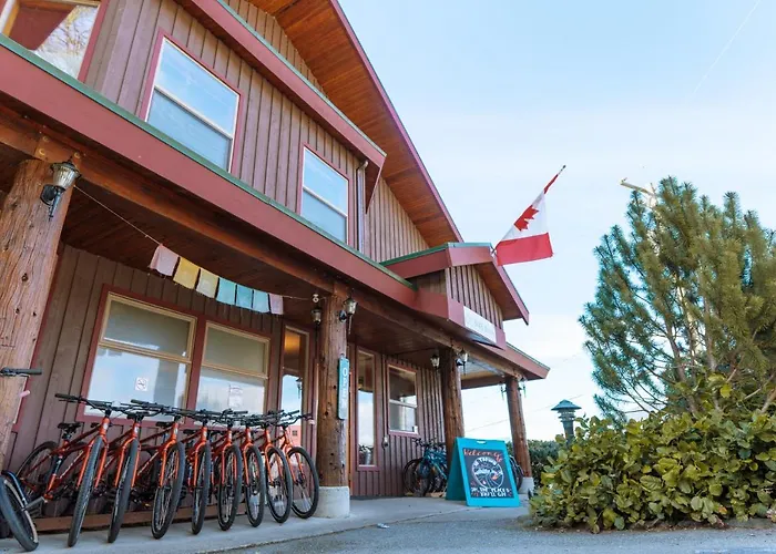 Whalers Guesthouse Tofino