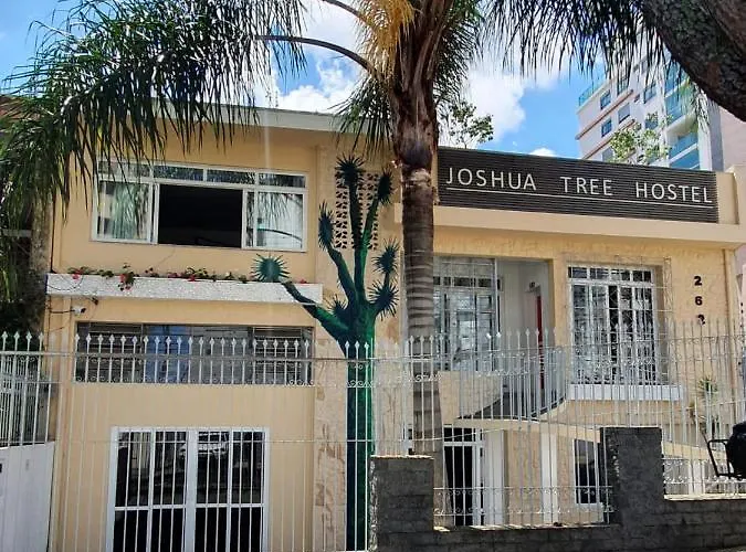 Joshua Tree Hostel - Curitiba