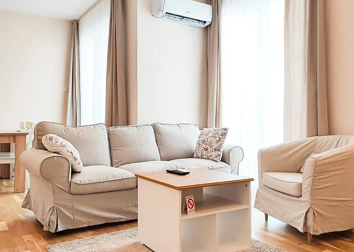 Filinhome Papa Suite 5 Novi Sad