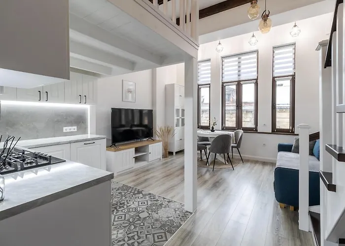 Inshiapartments On Slovatskoho Str Lviv