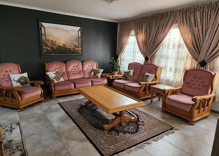 Cape Town Gem "Maratski House"