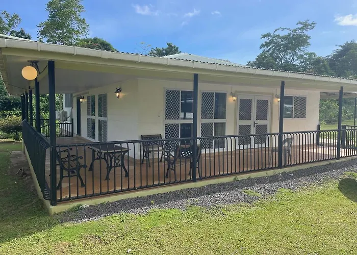 Aunty Fou'S Home - Vaivase Apia