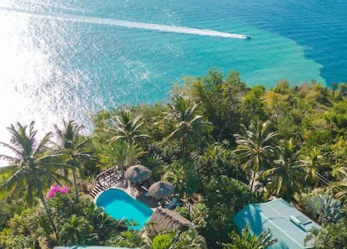 Amazing Mountain Top Home With Pool Marigot Bay