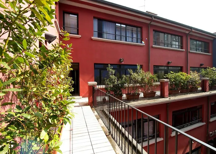 Oasi Village Hotel Milan