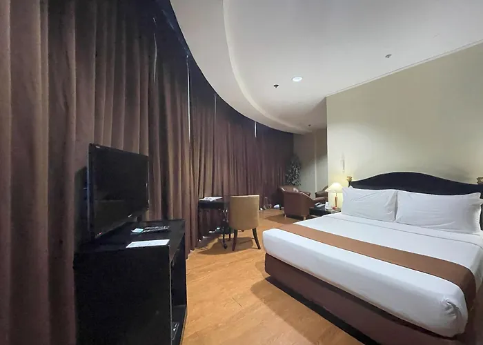 Golden Peak Hotel & Suites Powered By Cocotel Cebu