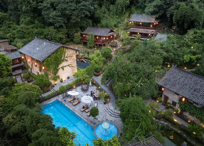 Yangshuo Ancient Garden Boutique Hotel-English Speaking Team&Swimming Pool&Activities Organized&Free Pick Up From Airport Or Ts Over 4 Nights